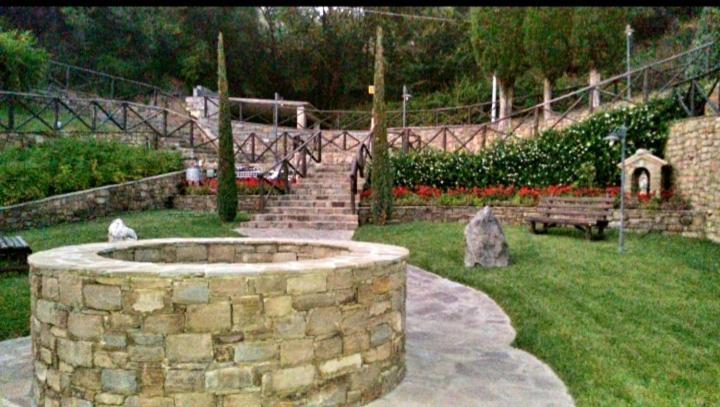 Tenuta Il Giardino Di Eros Albanella Exterior photo