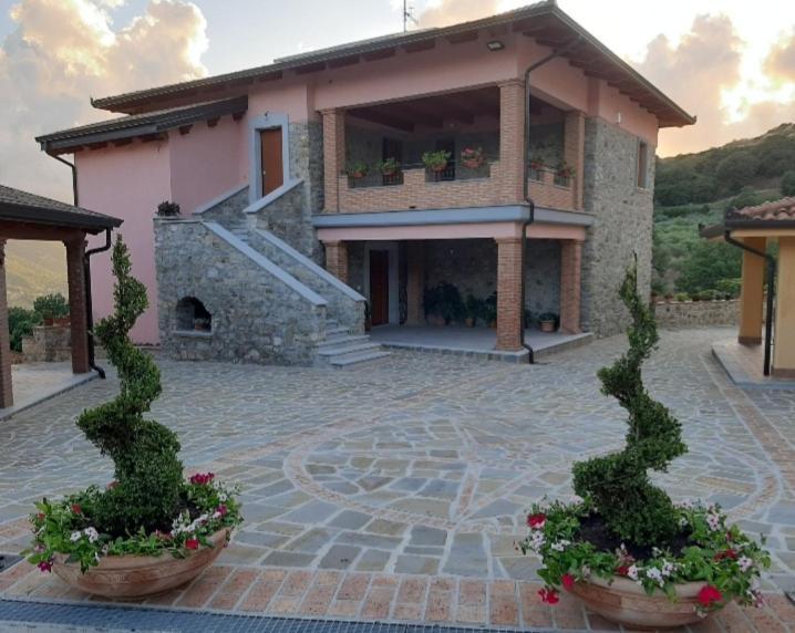 Tenuta Il Giardino Di Eros Albanella Exterior photo